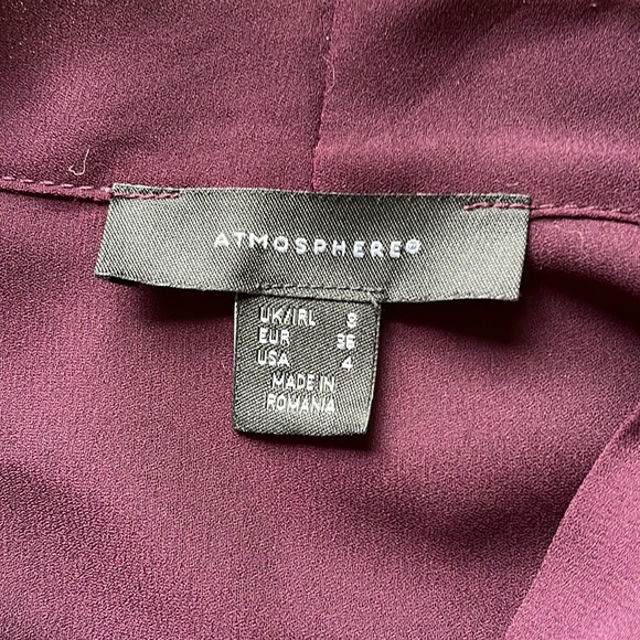Atmosphere small tie front blouse - Picture 3 of 3